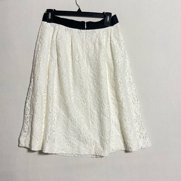 Ann Taylor LOFT White Eyelet Lace A-Line Skirt Ribbon Waist - Size 2 - Picture 3 of 8
